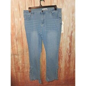 NWT Gogo Jeans Light Denim Bootcut Jeans Sz 18